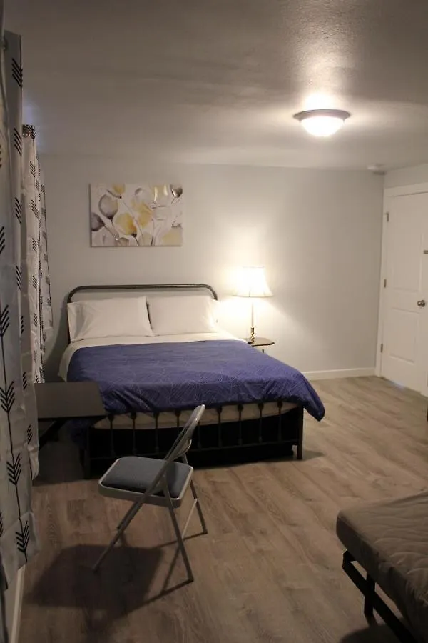 Rainier Guesthouse Seattle